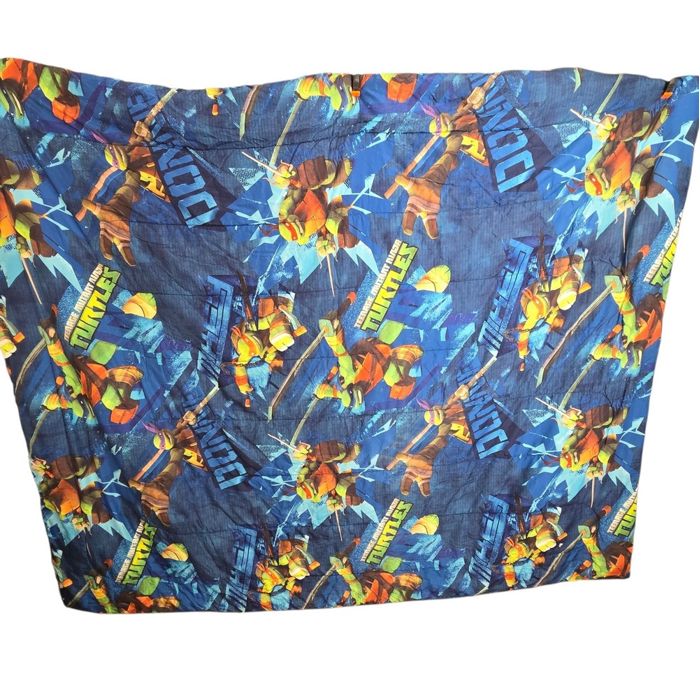 Teenage Mutant Ninja Turtles Reversible Twin Comforter and Pillowcase Set Blue